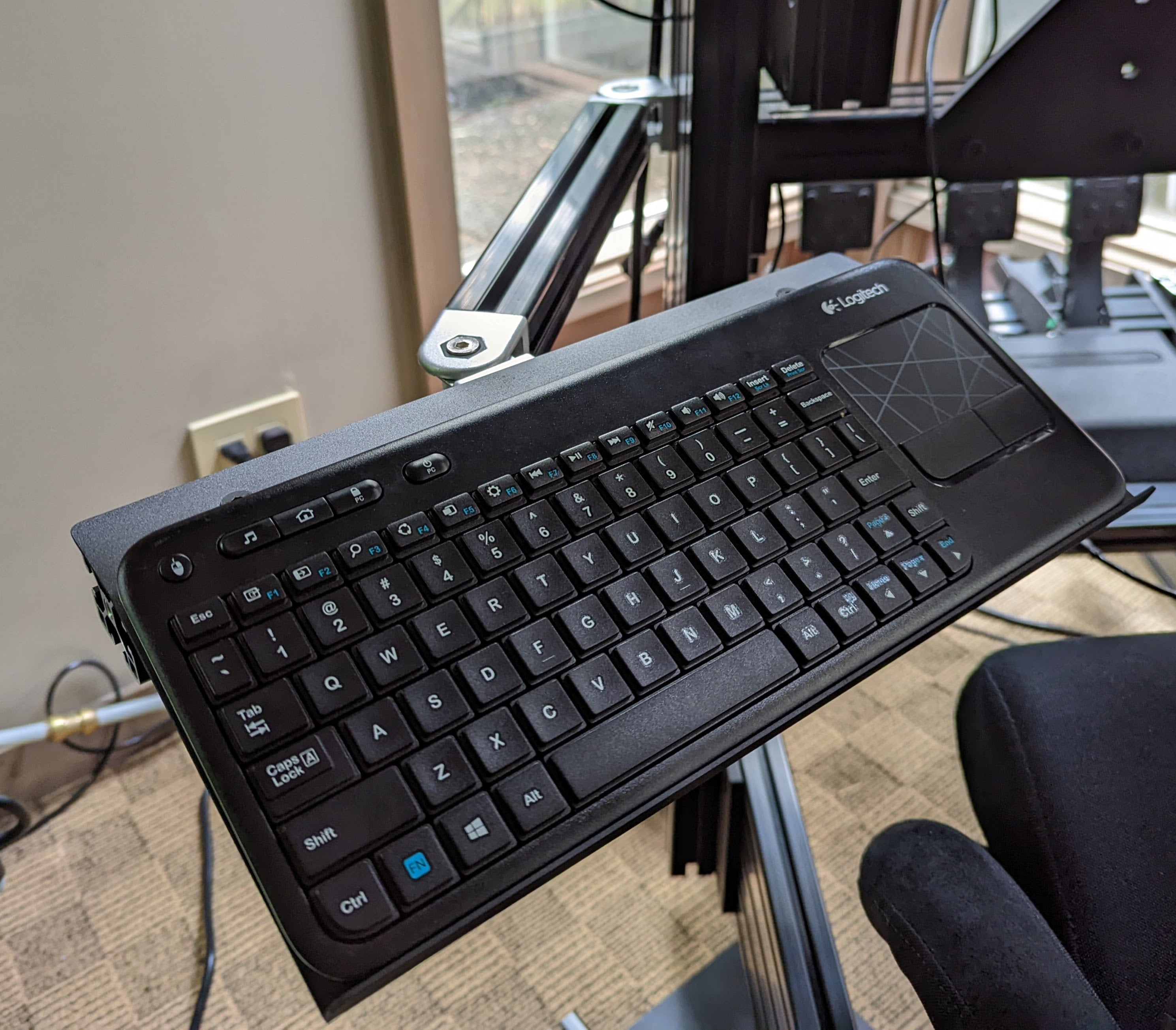 Keyboard and Mouse Tray